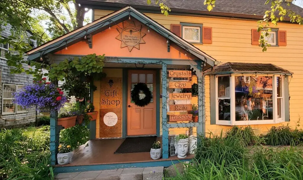 Artisan House in Sugar Loaf Village