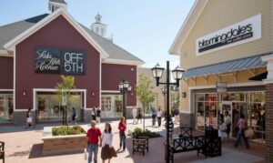 Bloomingdale’s Outlet is Opening at Woodbury Common