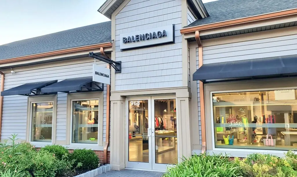 Balenciaga Outlet at Woodbury Commons